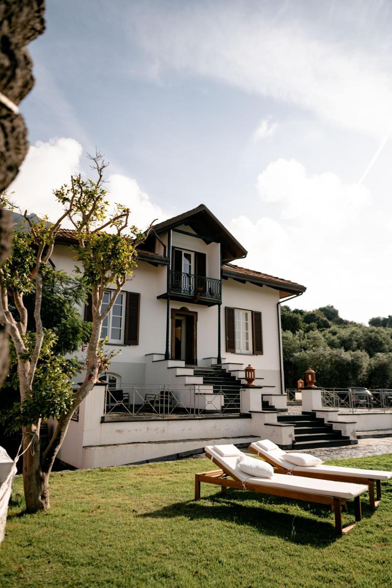 Station touristique Tenuta Calitto Wine E